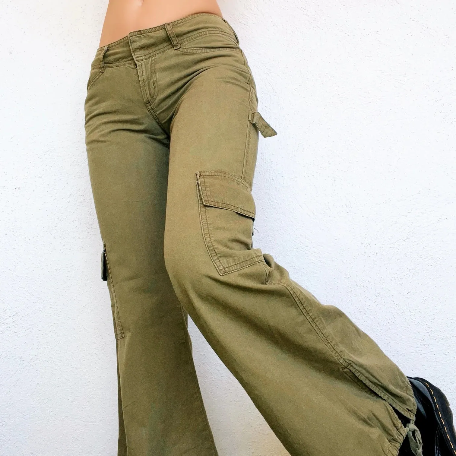 90s Olive Green Cargo Flares