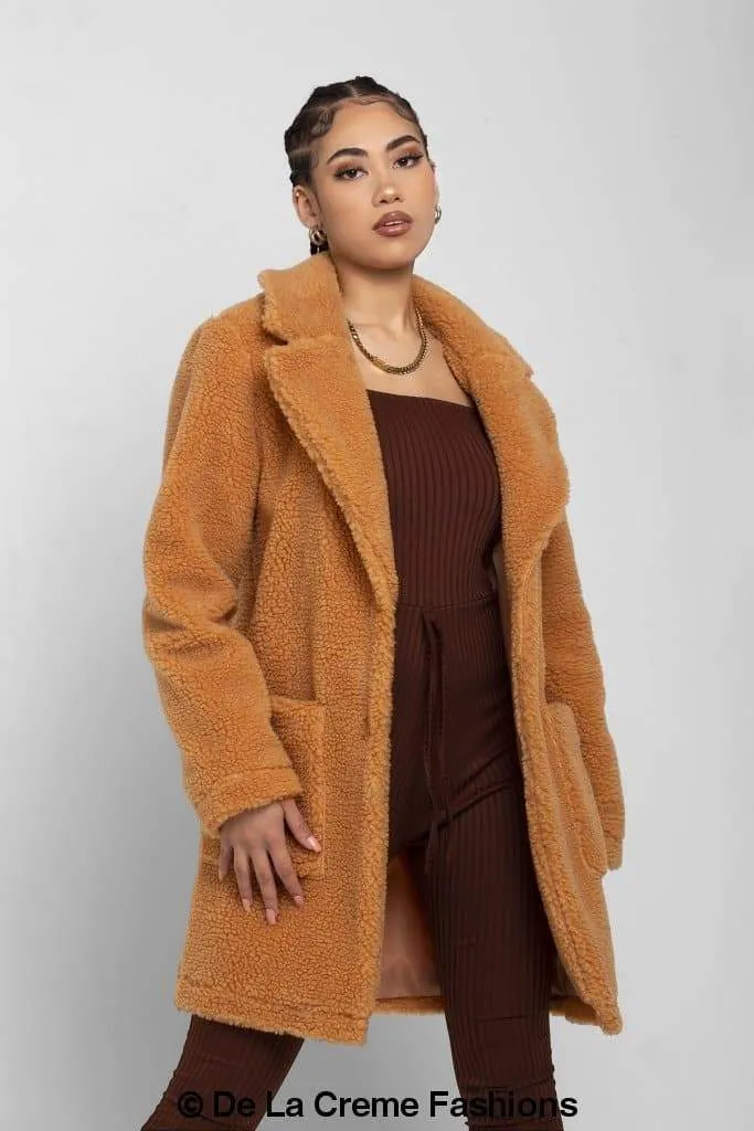 Abrigo Jacqueline Oversized Teddy Coat