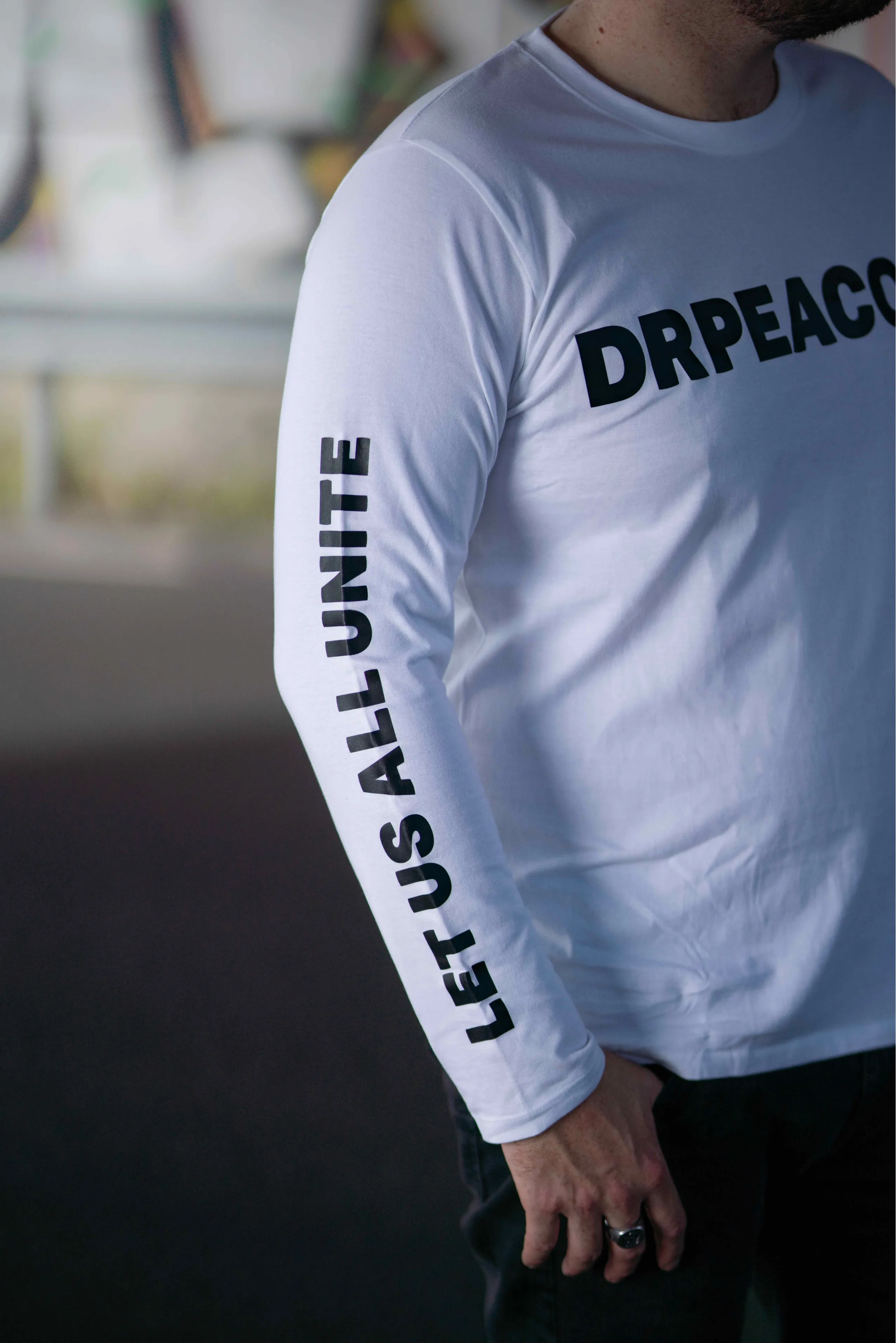 Dr. Peacock - Billie T-shirt Long Sleeve (White/Black)