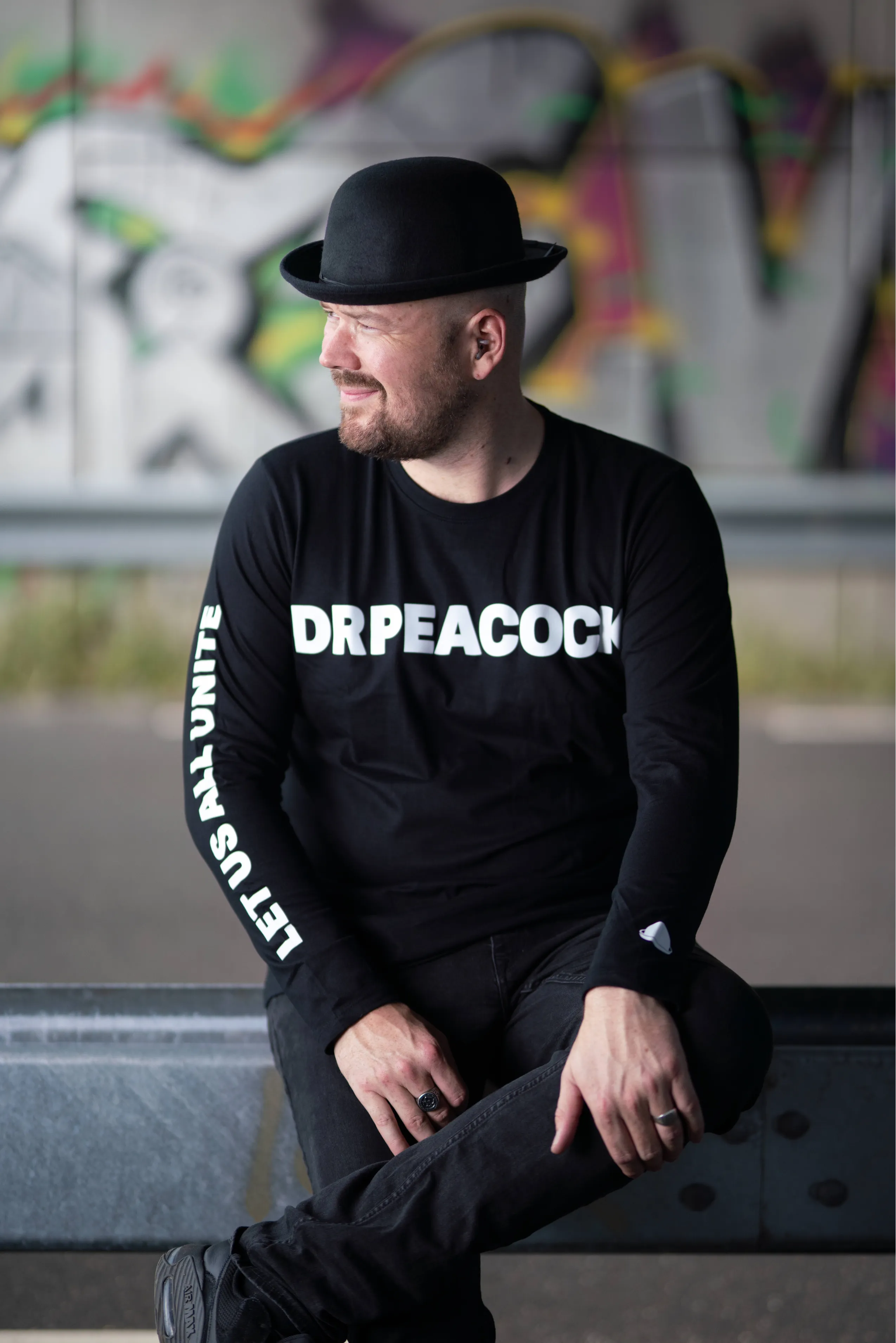 Dr. Peacock - Billie T-shirt Long Sleeve (White/Black)