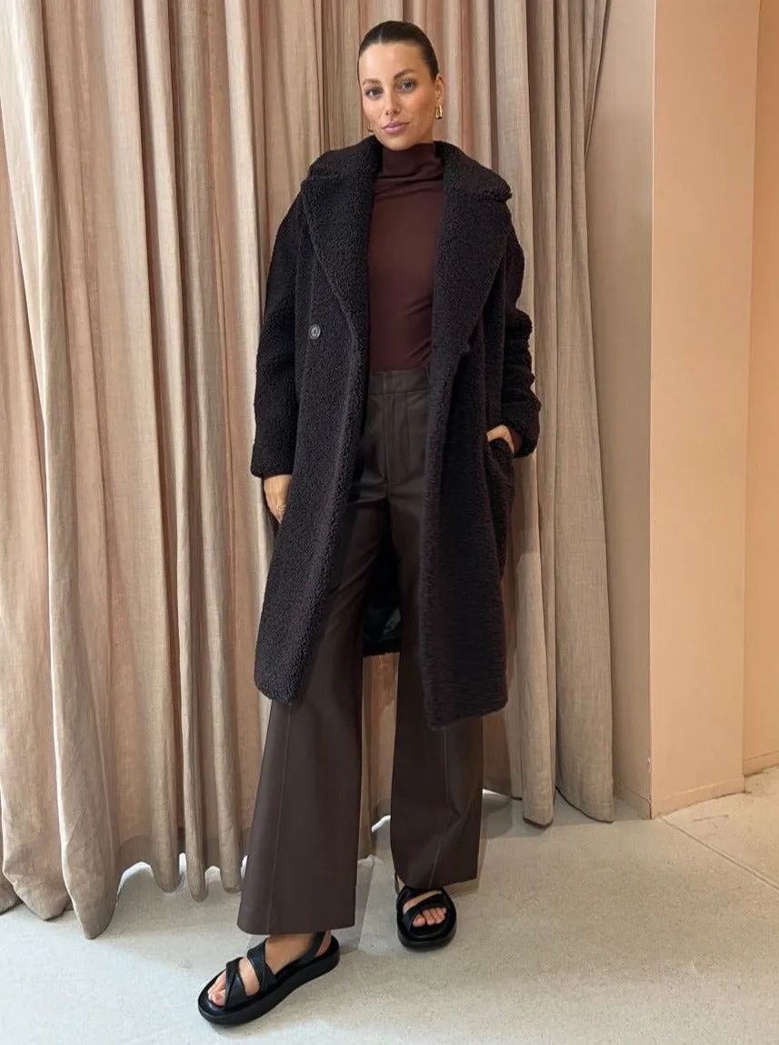 Ena Pelly Amber Oversized Teddy Coat in Seal brown