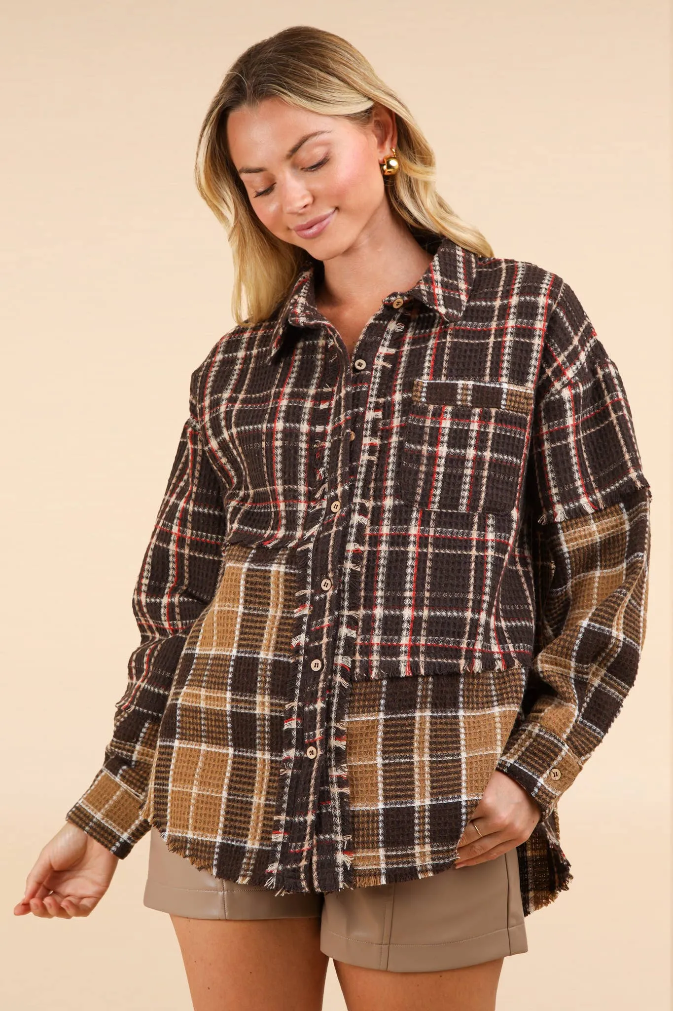 LONG SLEEVE MIXED PLAID BUTTON DOWN TOP WITH FRAYED HEM