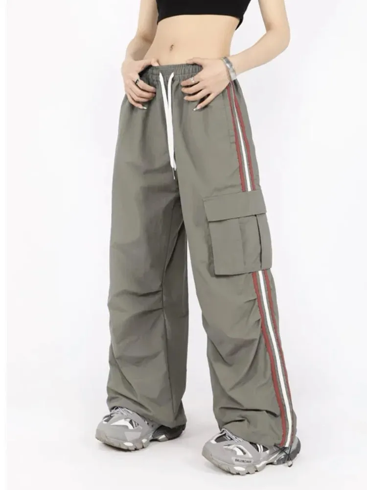 Malin - Cargo pants in wider legs for women