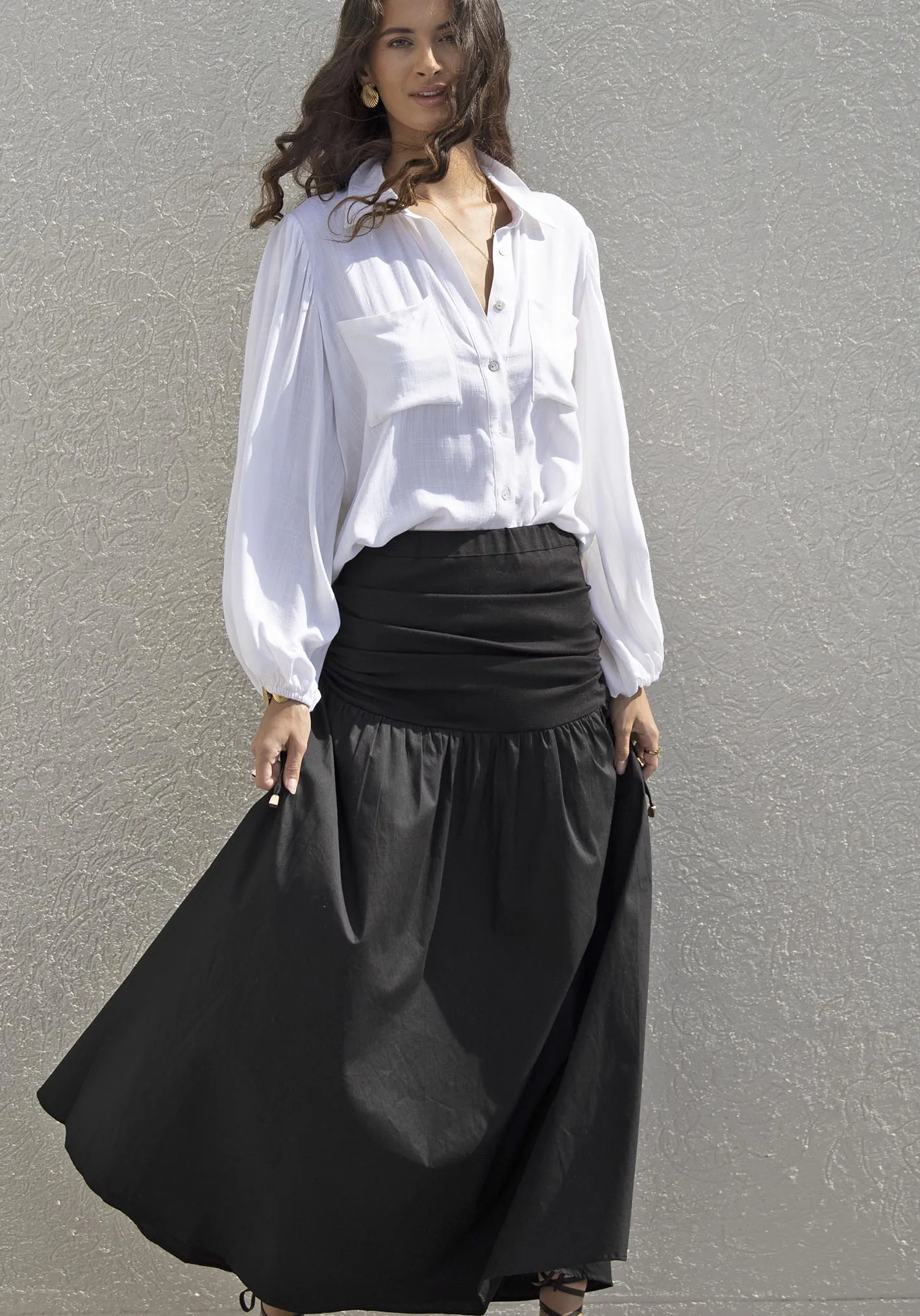 Universal Convertible Skirt   Sydney White Linen Blouse