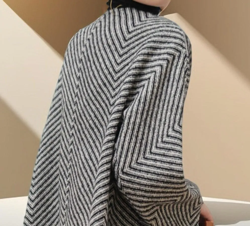 Women's Black and White Zig Zag  Wool Coat