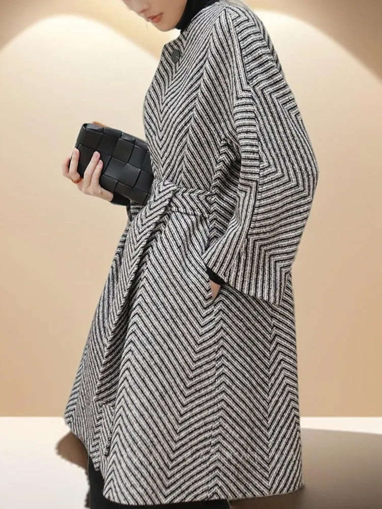 Women's Black and White Zig Zag  Wool Coat